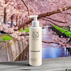 Clarifying Gel Cleanser 200ml - Gentle Yet Effective Cleansing for Fresh, Balanced Skin!